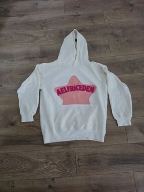 Aelfric Eden White Hoodie with Pink Star Logo